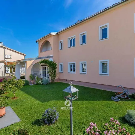 In - Istrien 53409 Appartement *